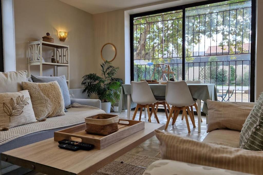 Apartmán Le Champ Du Roy Chasse-sur-Rhône Exteriér fotografie